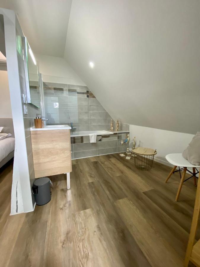 Comfortable Air-Conditioned T3 In The Heart Of Amboise With Parking Space エクステリア 写真