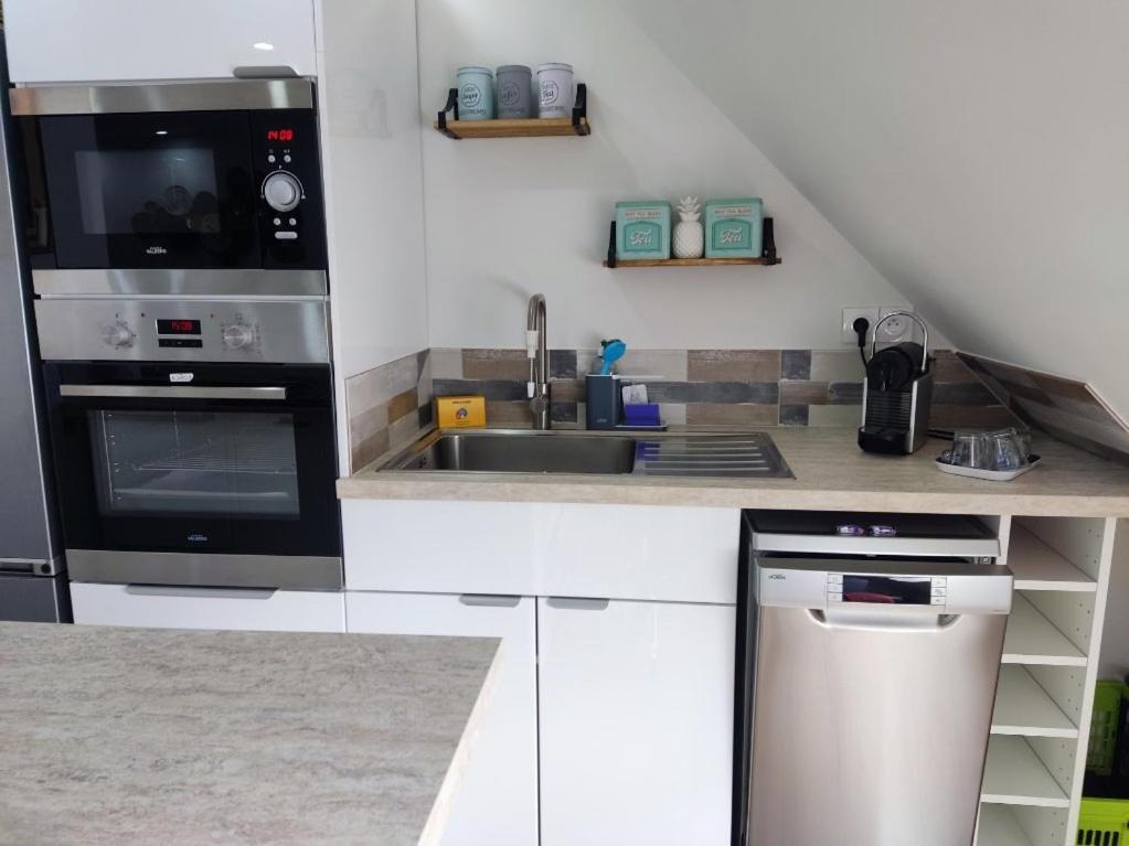 Comfortable Air-Conditioned T3 In The Heart Of Amboise With Parking Space エクステリア 写真